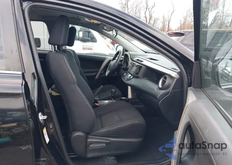 2018 Toyota Rav4 Xle from USA, damaged, VIN 2T3RFREV7JW753696